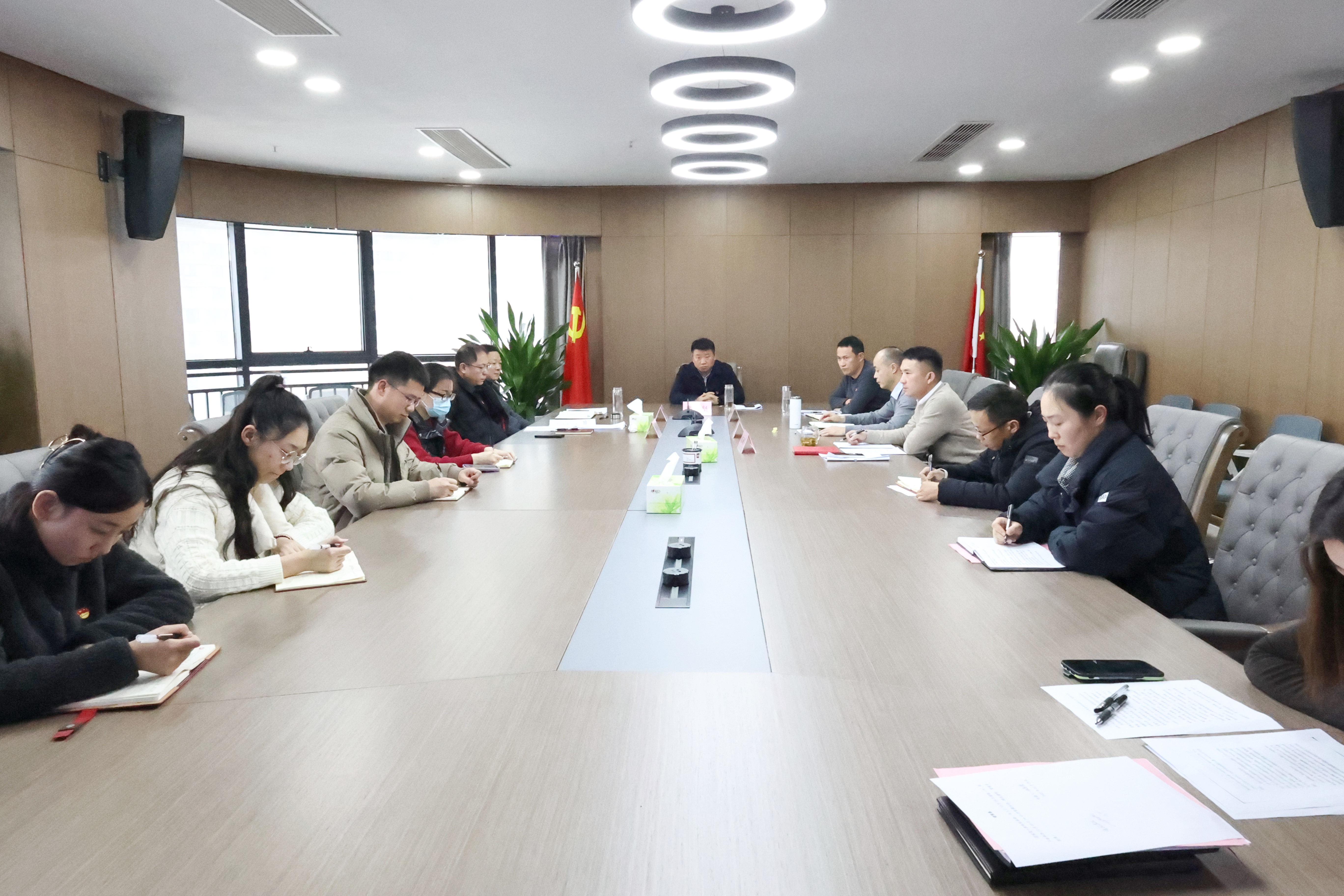 市國控集團(tuán)黨委書記、董事長張志堅(jiān)講授專題黨課